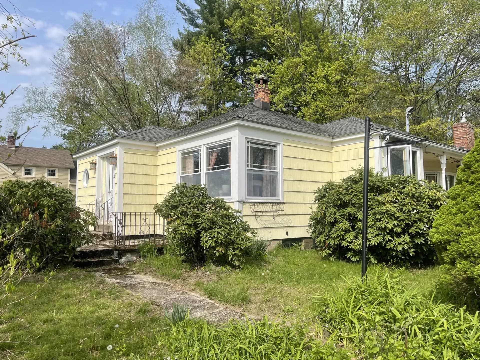 Siding before photo group 2 image 1